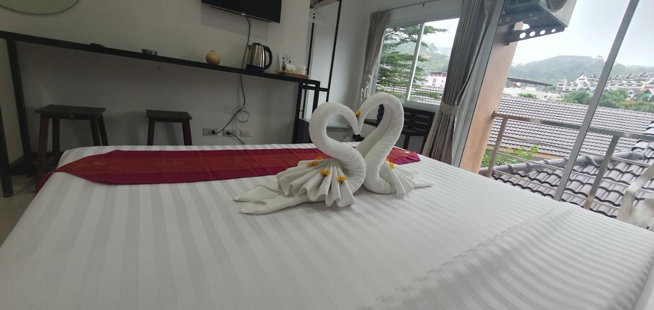 At Home Hotel Patong Экстерьер фото