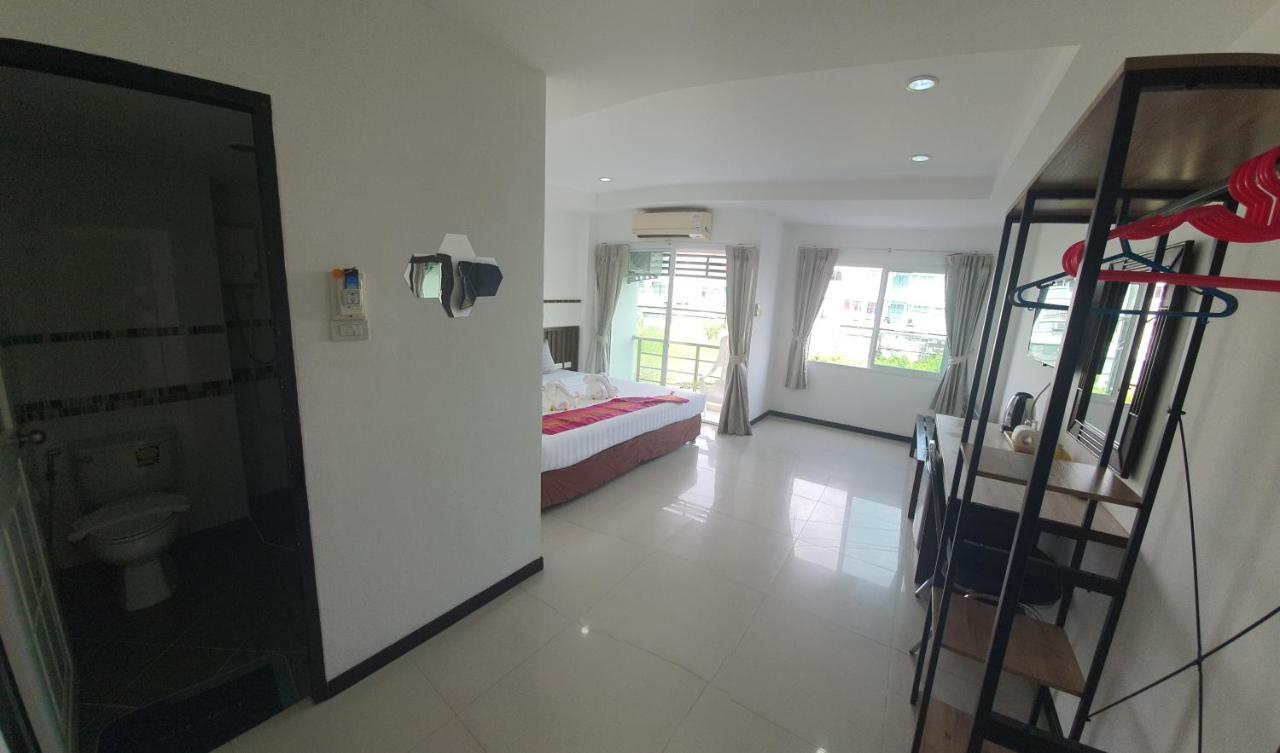 At Home Hotel Patong Экстерьер фото