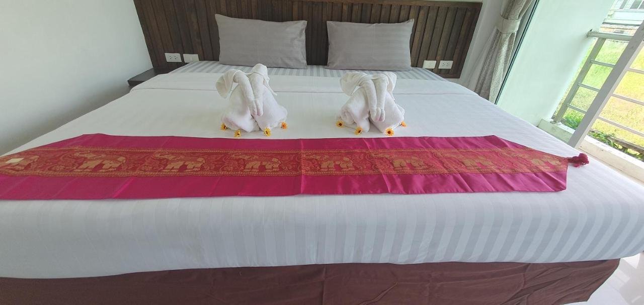 At Home Hotel Patong Экстерьер фото