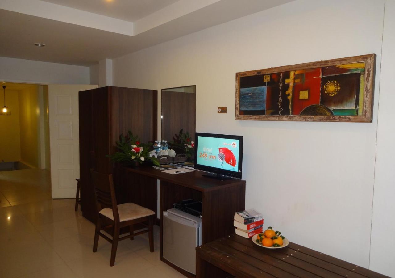 At Home Hotel Patong Экстерьер фото